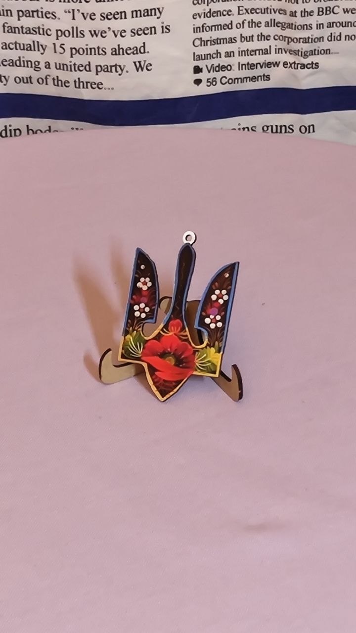wooden coat of arms